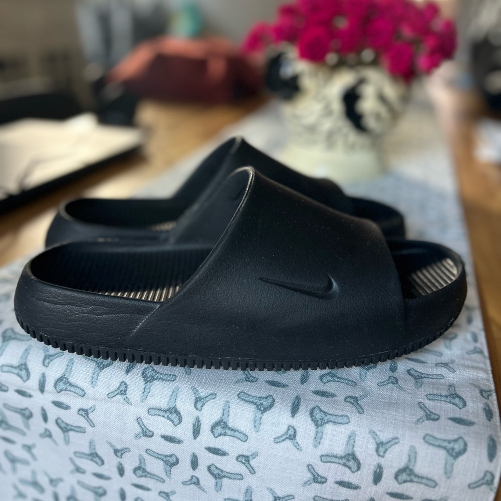 Nike Men's Black Calm Slide Sandals
